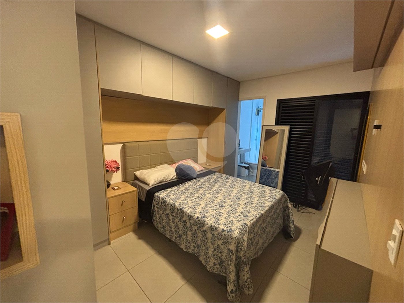Casa à venda com 3 quartos, sendo 1 suíte, no condomínio Jardim, Sorocaba - SP