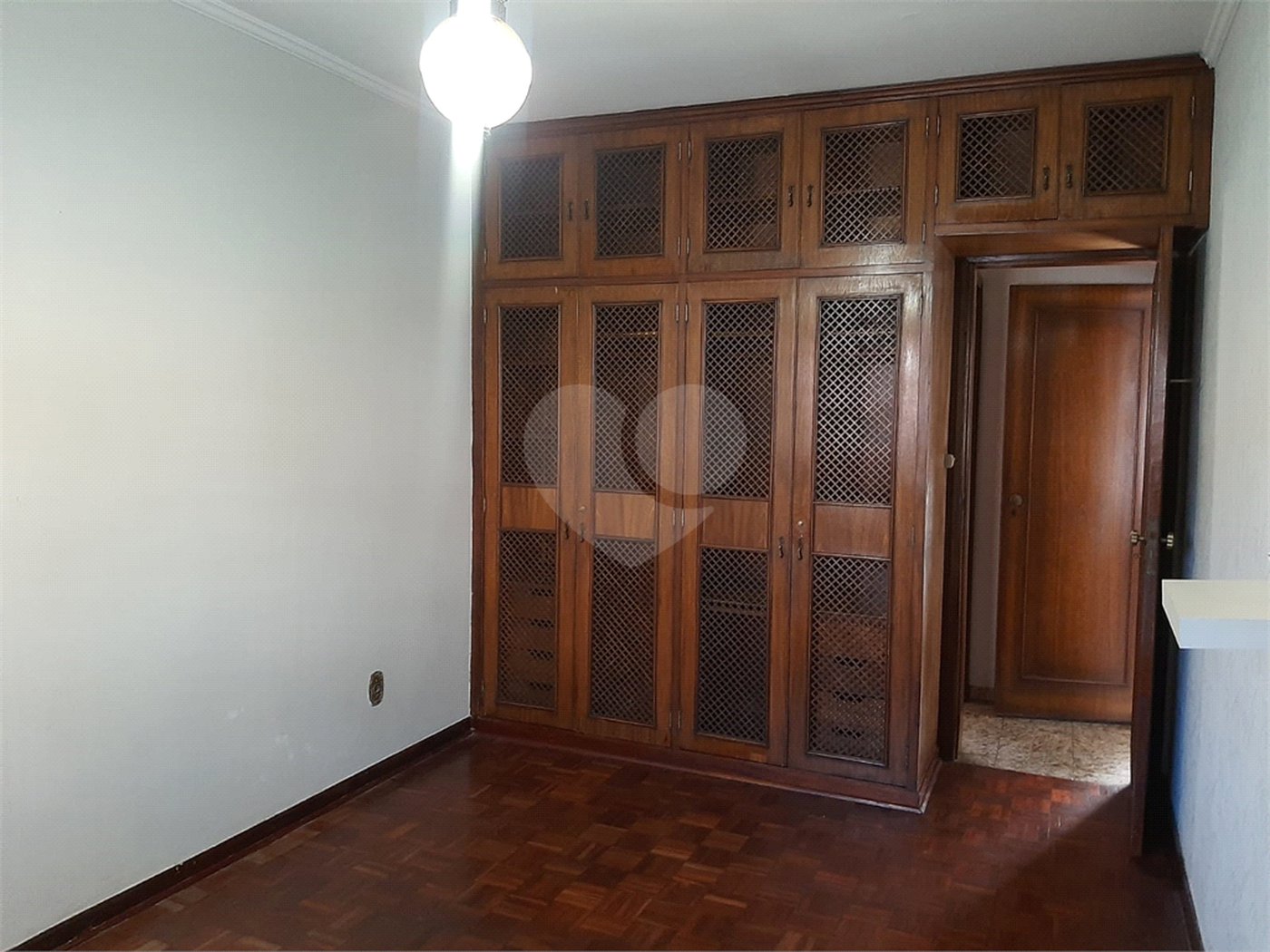 Casa à venda com 4 quartos, sendo 2 suítes, em Jardim Franca, São Paulo, SP