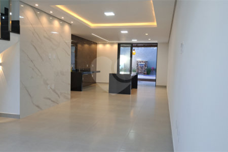 Duplex à venda com 3 quartos, sendo 1 suíte, em Tabapiri, Porto Seguro, BA