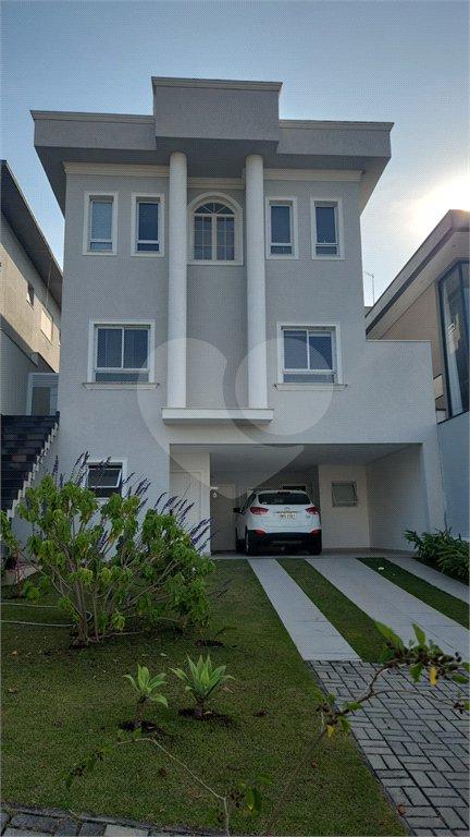 Casa à venda com 4 suítes no condomínio Aruã Brisas Ii, Mogi das Cruzes - SP