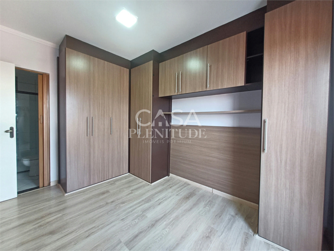 Apartamento à venda com 2 quartos, sendo 1 suíte, em Jardim Ferreira, Sorocaba, SP