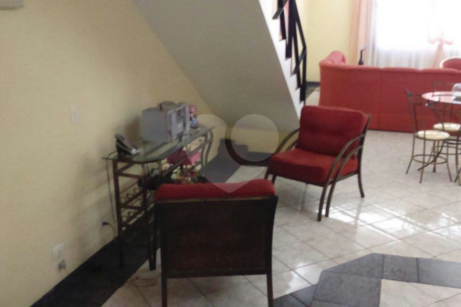 Sobrado à venda com 4 quartos, sendo 3 suítes, em Vila Maria Alta, São Paulo, SP