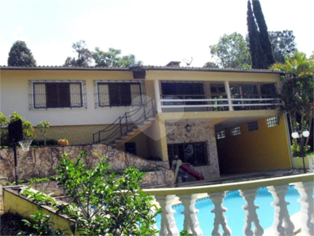 Casa Térrea à venda com 3 quartos, sendo 1 suíte,  em Serra da Cantareira, Mairiporã, SP