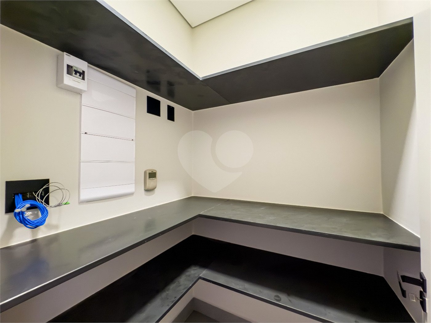 Casa à venda com 3 suítes no condomínio Residencial Helvétia Park, Indaiatuba - SP