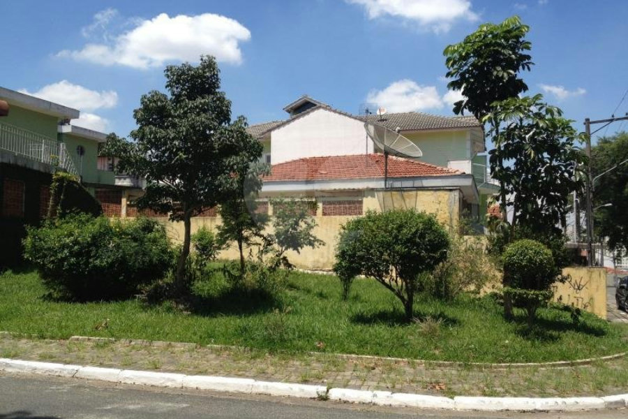 Sobrado à venda com 3 quartos, sendo 1 suíte, em Vila Nova Cachoeirinha, São Paulo, SP