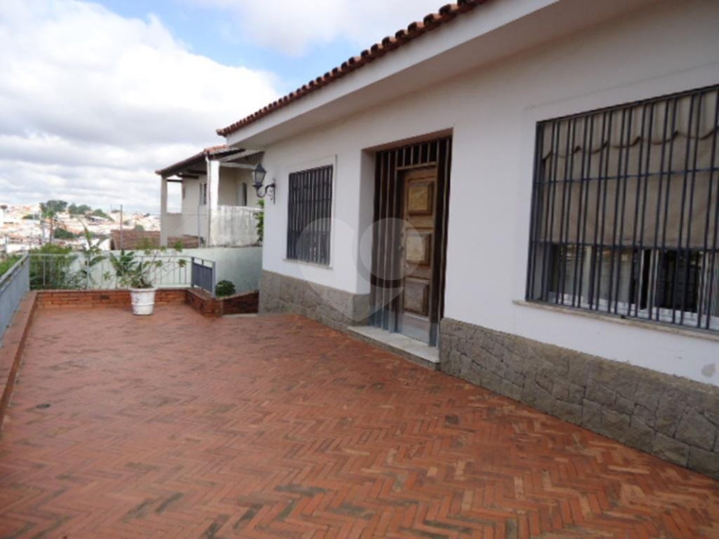 Casa Térrea à venda com 4 quartos, sendo 1 suíte,  em Jardim Peri, São Paulo, SP
