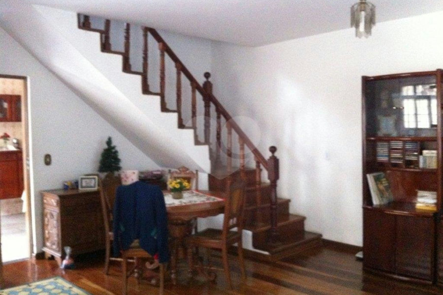 Sobrado à venda com 3 quartos, sendo 1 suíte, em Vila Dom Pedro Ii, São Paulo, SP