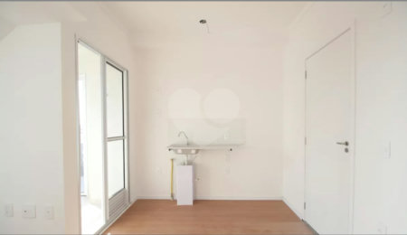 Apartamento à venda com 2 quartos em Vila Sônia, São Paulo, SP