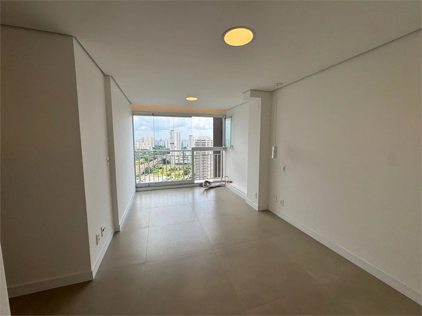 Apartamento à venda com 3 quartos, sendo 1 suíte, em Vila Anastácio, São Paulo, SP