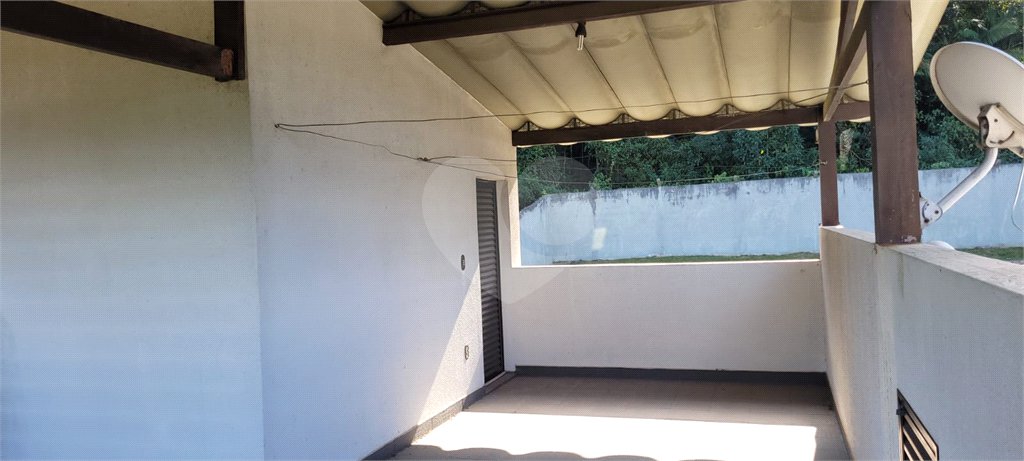 Casa à venda com 5 quartos, sendo 2 suítes, no condomínio Alpes da Cantareira, Mairiporã - SP