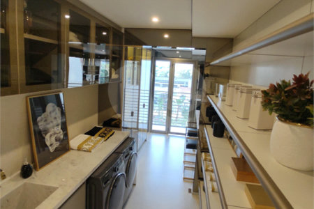 Apartamento à venda com 4 suítes em Moema, São Paulo, SP