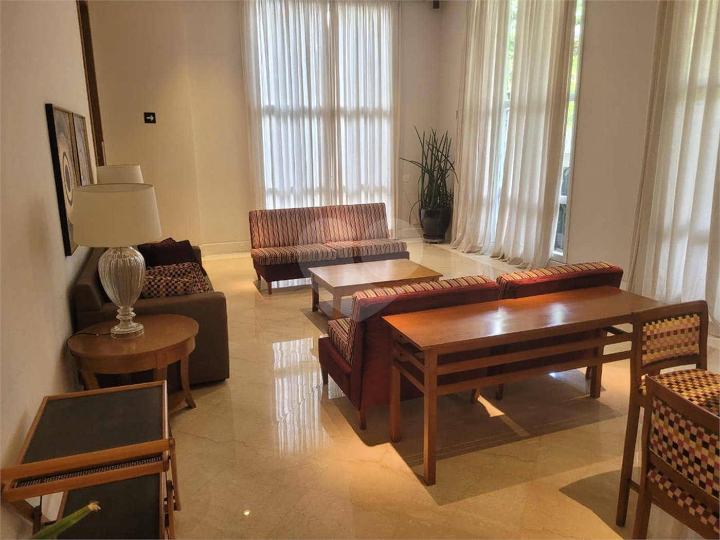 Apartamento à venda com 3 quartos, sendo 2 suítes, em Vila Uberabinha, São Paulo, SP