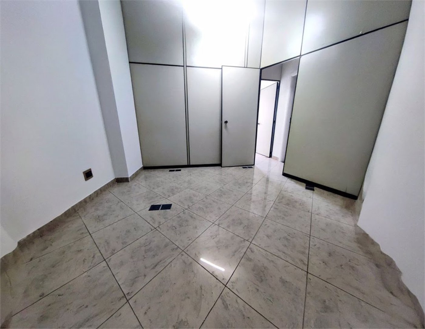 Sala Comercial para locação, Vila Nova, Santos - SA0073.