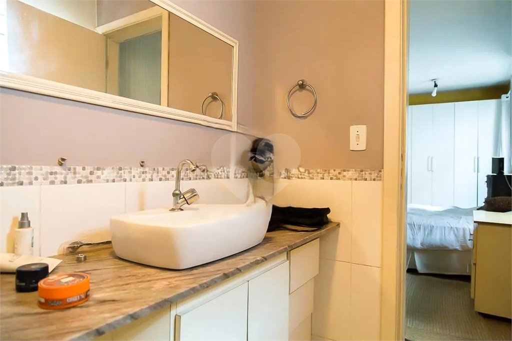 Casa à venda com 6 quartos, sendo 5 suítes,  em Vila do Encontro, São Paulo, SP