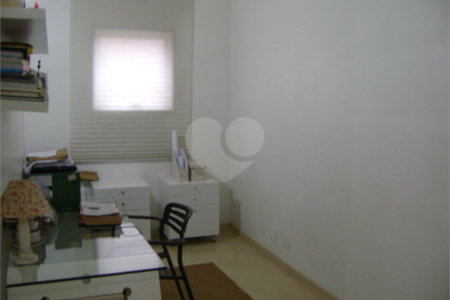 Casa à venda com 5 suítes em Vila Inah, São Paulo, SP