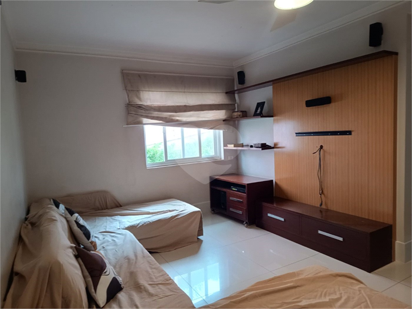 Casa Térrea à venda com 4 quartos, sendo 3 suítes, em Jardim Morumbi, São Paulo, SP