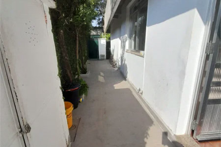 Casa para alugar com 3 quartos, sendo 1 suíte,  em Vila Sônia, São Paulo, SP