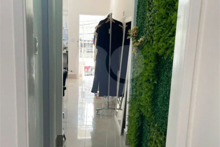 Sobrado à venda com 5 quartos, sendo 1 suíte, em Santa Teresinha, São Paulo, SP
