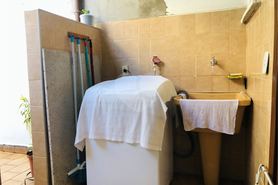 Sobrado à venda com 3 quartos em Tremembé, São Paulo, SP