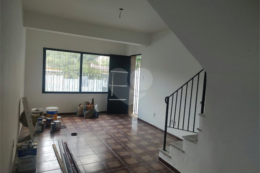 Sobrado à venda com 3 quartos, sendo 1 suíte,  em Tremembé, São Paulo, SP