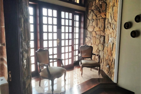 Casa à venda com 5 suítes no condomínio Estância Marambaia, Vinhedo - SP