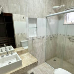 Indaiatuba- Villagio de Itaici- Venda - terreno 150,00 ms - construida 144, 15 ms - 3 dorms, 1 suite, sala, cozinha, wc - R$ 999.900,00 -Área de lazer conta com: Salão de festas - Piscina - Clube - Playground - Academia completamento bancário. Imóvel locado em setembro 2024, venda para investidor,