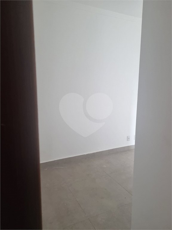 APTO COM 1 DORM NO TUCURUVI