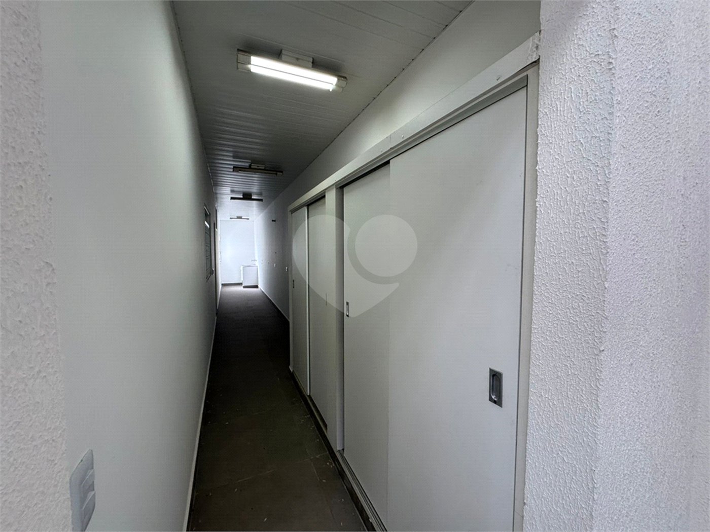 Casa á venda, com 03 Dormitórios, no Bairro Parque Primavera em São Carlos.