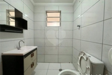 Casa com 200m² , 5 dormitórios , sendo 1 suíte , 3 vagas de garagem , à venda em Guarulhos.