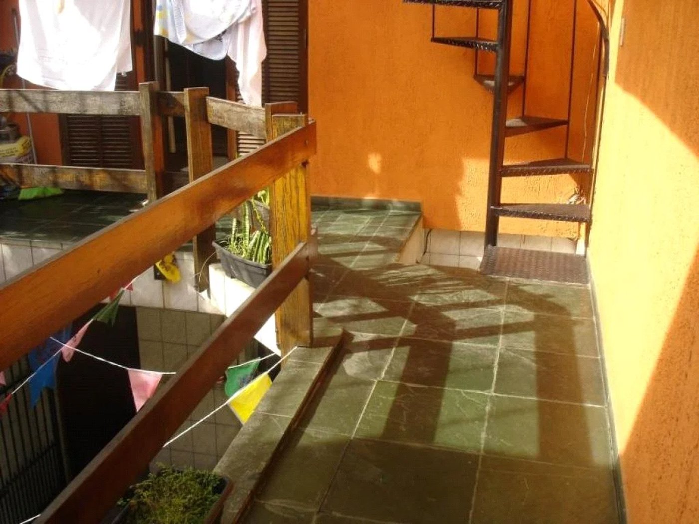 Casa à venda com 4 quartos, sendo 3 suítes, em Jardim Bonfiglioli, São Paulo, SP