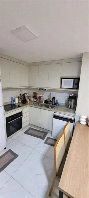 Apartamento à venda com 2 quartos, sendo 1 suíte, em Água Branca, São Paulo, SP