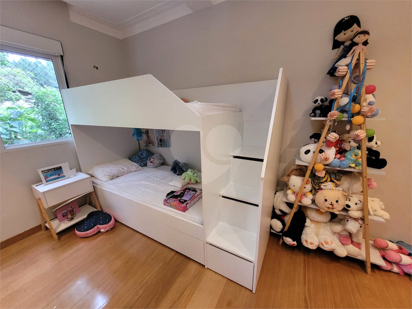 Casa à venda com 3 suítes no condomínio Parque Petrópolis 4 Secção, Mairiporã - SP
