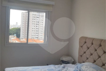Apartamento na Mooca com 77m2 com 3 dormitórios sendo 1 suíte, 3 banheiros, 2 vagas de garagem