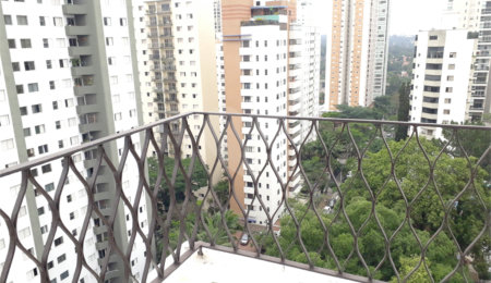 Cobertura à venda com 4 quartos, sendo 3 suítes,  em Campo Belo, São Paulo, SP