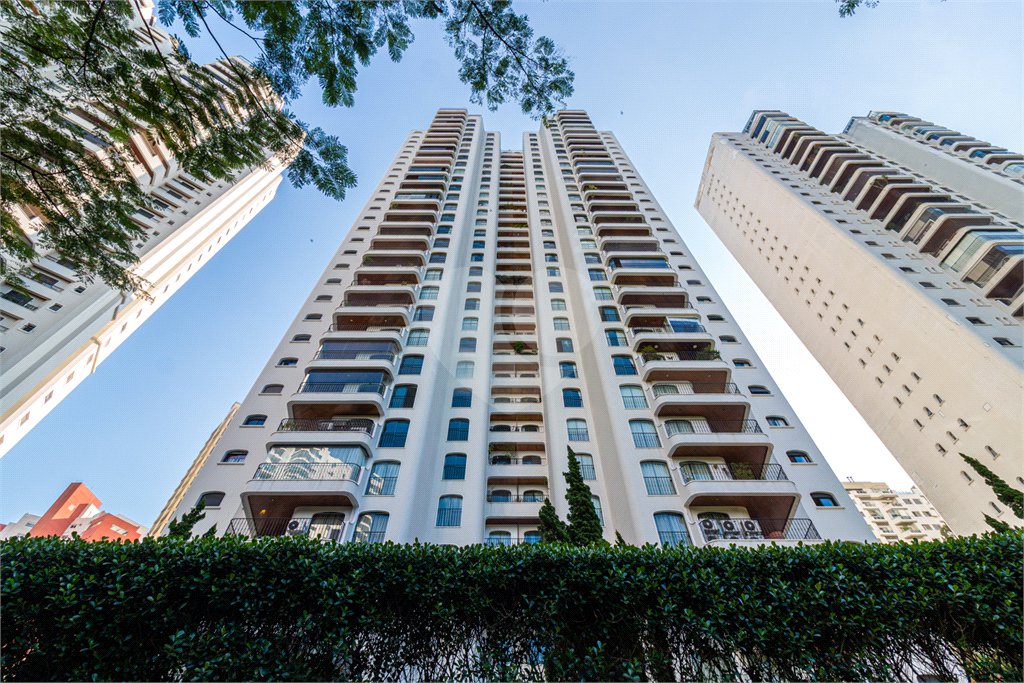 Apartamento à venda com 4 suítes em Chácara Flora, São Paulo, SP