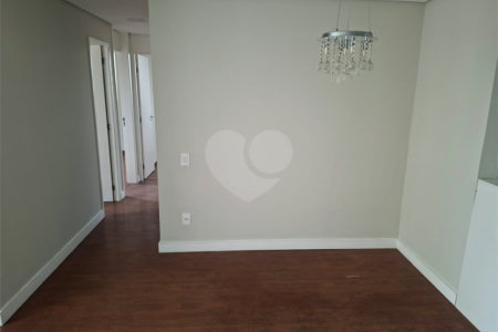 Apartamento à venda com 3 quartos, sendo 1 suíte,  em Vila Nova Alba, São Paulo, SP
