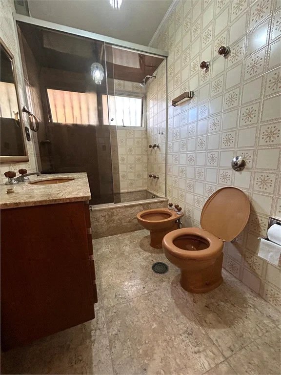 Casa à venda ou para alugar com 3 suítes em Jardim Guedala, São Paulo, SP