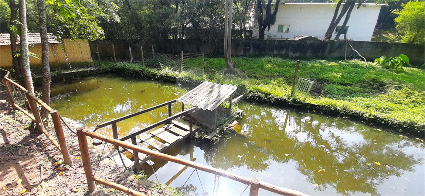 Chácara à venda com 10 quartos, sendo 20 suítes, em Serra da Cantareira, Mairiporã, SP