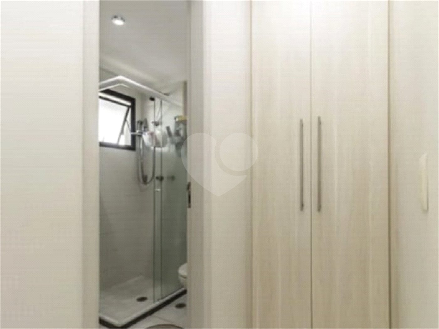 Apartamento à venda com 3 quartos, sendo 2 suítes, em Barra Funda, São Paulo, SP