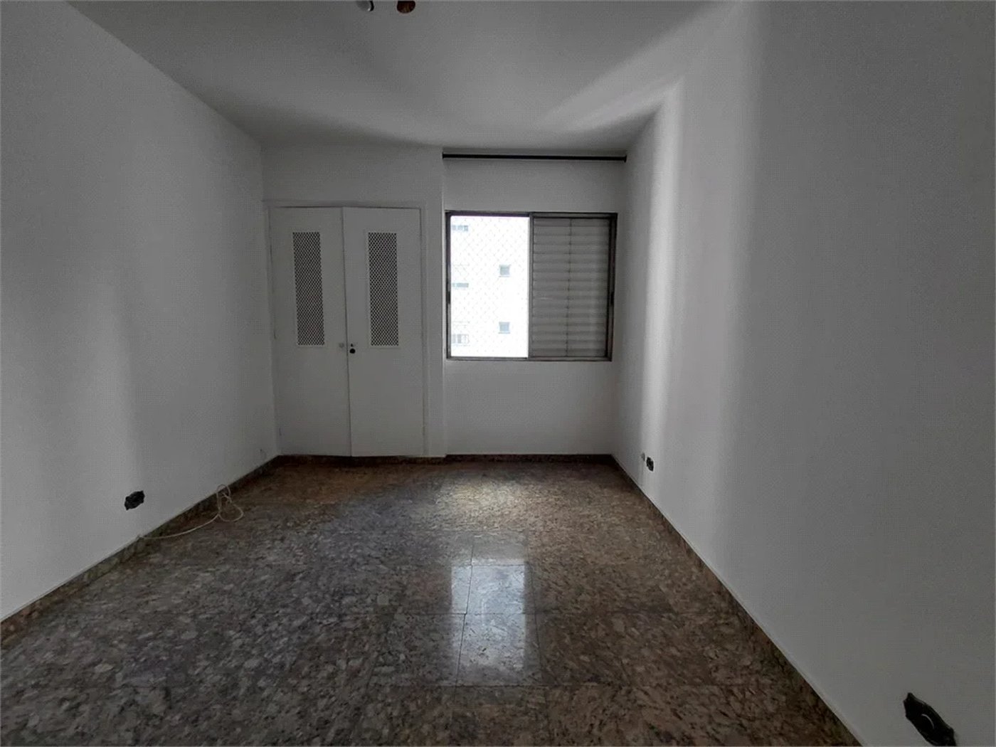 Apartamento à venda com 2 quartos, sendo 1 suíte,  em Água Branca, São Paulo, SP