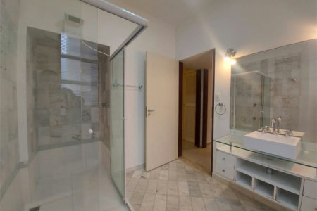 Apartamento com 4 dormitórios à venda, 120 m² por R$ 700.000,00 - Pitangueiras - Guarujá/SP