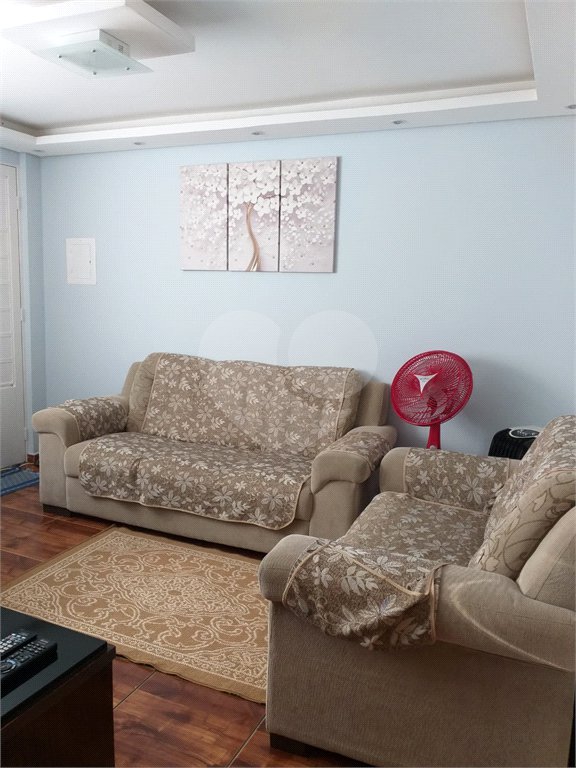Apartamento à venda com 2 quartos em Jardim Bela Vista, Mogi das Cruzes, SP