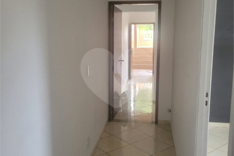 Sobrado à venda com 4 quartos em Tremembé, São Paulo, SP