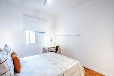 Apartamento à venda com 3 quartos, sendo 1 suíte, em Itaim Bibi, São Paulo, SP