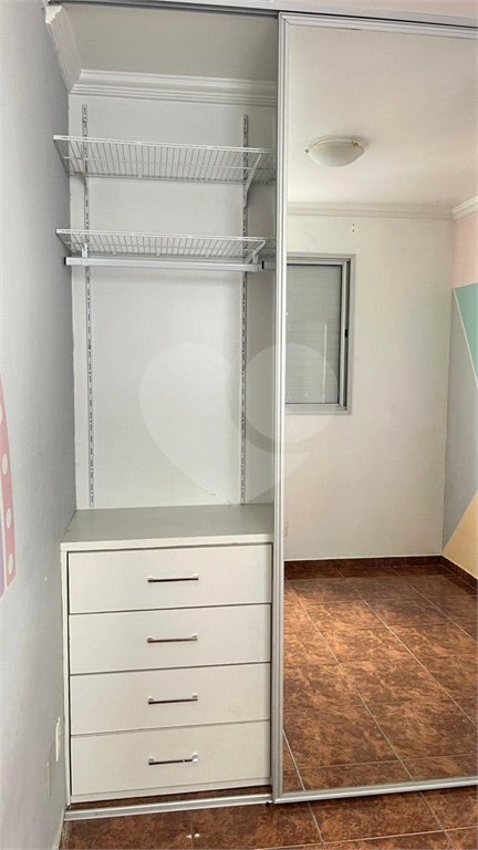 Apartamento à venda com 3 quartos em Cidade Líder, São Paulo, SP