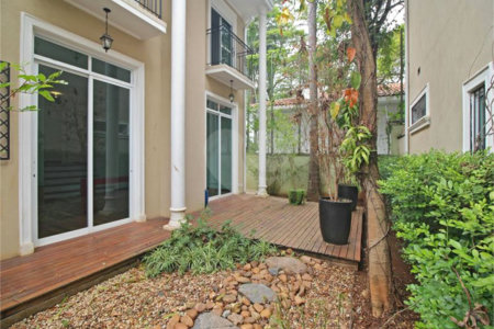 Casa à venda com 3 suítes no condomínio Brooklin Hills, São Paulo - SP