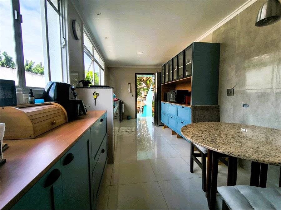 Casa à venda com 3 quartos, sendo 1 suíte,  em Vila Indiana, São Paulo, SP