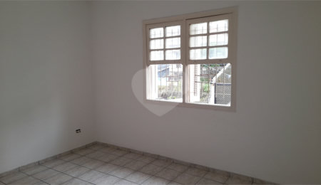 Sobrado à venda com 2 quartos em Santana, São Paulo, SP