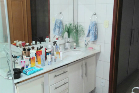 Casa à venda com 3 quartos, sendo 2 suítes, em Vila Isabel, Rio de Janeiro, RJ