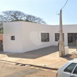 Imóvel Comercial na Rua Miguel Petroni – Localização Estratégica em Frente ao Campus da USP 1